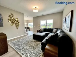 Central Cedar Falls New Construction Townhome! - Image 1