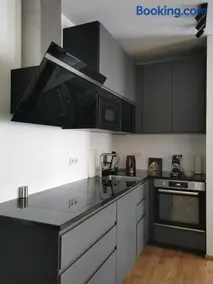 Design Apartment with Balcony - Munich Pasing - Image 3