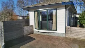 Ruim familie chalet tot 4 personen op de Veluwe Bungalowpark De Kern - Image 2