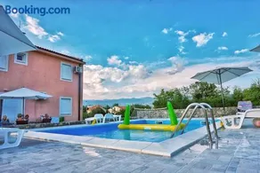 Apartments Kuk - Image 5