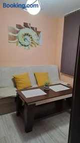 Къща под наем-нощувки - Image 2