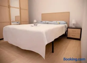 CT 386 AL - Faro's Roquetas Beach Apartment - Image 3