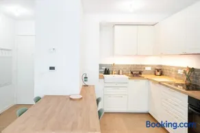 Appartement proche du port - Image 3