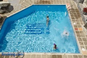 Lamon Hotel - Image 3