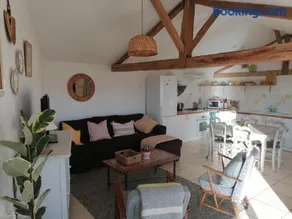 Lodge in Saint-Ciers-Sur-Bonnieure - Image 2