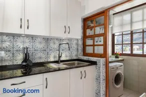 Apartamento vacacional apto para niños con terraza | Vistas a la montaña | Al lado de la playa - Image 3