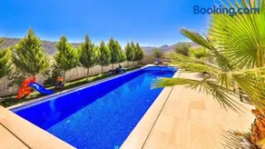 Sarıbelen 2 bedroom secluded villa with private pool hot tub - Image 3