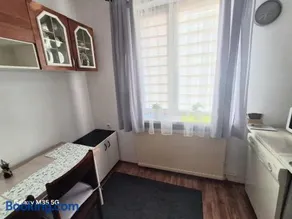 ,,Arts Home,, ,ZAPRASZAM możliwość bezpłatnego parkowania,blisko las,przyroda, centrum kardiologii,centrum zdrowia dziecka,centrum szkoleniowe,trasa na Lublin,Ukrainę,mieszkanie przestronne,czyste,spokojna okolica,blisko Aldi,Lidl,Żabka,Rossmann,pkp, ztm - Image 2