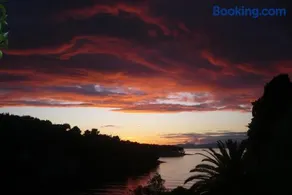 Sunset by the sea - Image 4