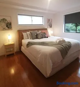 Flaxton Eco-Chic Escape - Image 3
