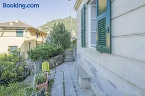 Central Cozy Nest With Parking, Bogliasco - Image 2