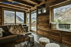 HelloChalet - Chalet Seventy One - Larger Family Ski Chalet in the center - Image 1
