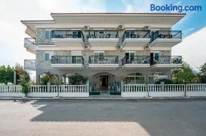 Dionisos Apartments - Image 3