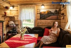 White homestead - Image 2