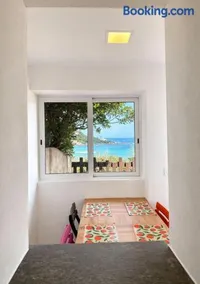 Seaside Apartment - Image 3