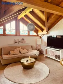 Gemütliche Wohnung mit Ofen und Naturblick - Image 2