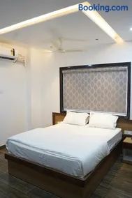 Hindustan Hotels - Image 5