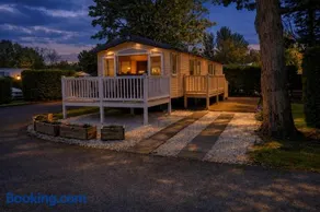 Prestige Static Caravan on 5 Star Holiday Park - Image 4