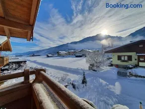 Alpen Chalets Zell am See - Image 5