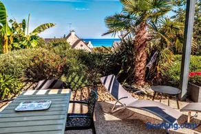 Lumineuse Villa à 200m de la Plage - Image 1