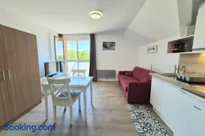 Studio 2 pers avec accès piscine et sauna - Image 1
