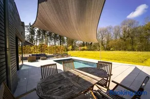 Le Fermage - logement avec piscine, sauna et jacuzzi - Image 3