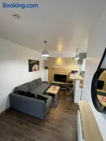 Cosy T3 in Montmartre - Image 1
