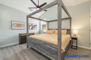 Cozy Corner Townhome - Image 2