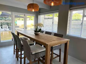 Amazing Brand New Holiday Home with Pool! - Image 2