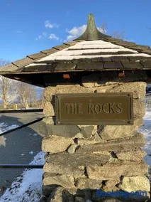Experience the Rocks Estate like never before with a stay at the Gardeners Cottage - Image 2