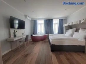 Stayhome Tossens - Image 3