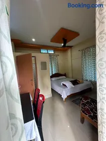 Kaziranga Family Homestay - Image 4