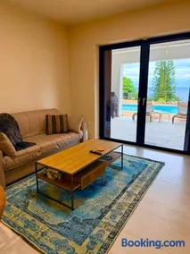 Rastoni 1 Sea View Suite with shared pool - Image 2