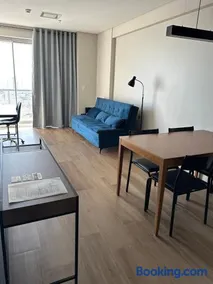 Studio moderno com vista incrível e garagem - Image 2