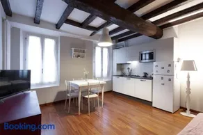 Rua Freda Apartments - Image 1