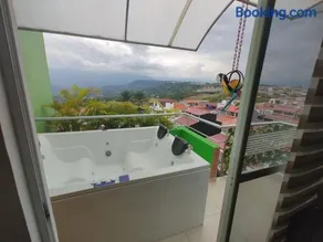 Penthouse SPA Jacuzzi y Sauna Privado - Image 3