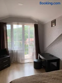Guest House IBERIA - Image 5