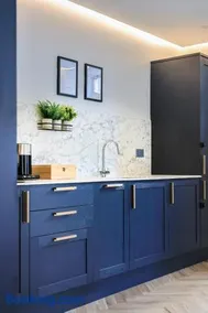 Modern apartment in town centre - Image 5