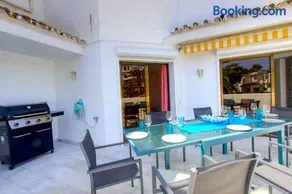 1093 modern beach apartment , huge terrace , bbq - Image 3