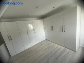Holiday Apartment - Image 3