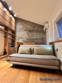 zons22 Tiny Loft in Historic Old Town between Cologne and Düsseldorf - Image 2