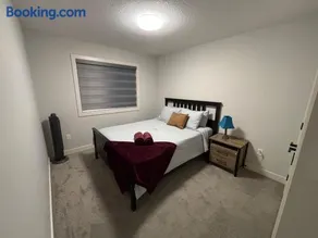 Luxury 3bedroom House with Kingsize Master bedroom - Image 2
