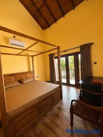 CocoBaru - Private Beachfront Entire Villa - Image 3