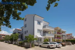 Apartments Lovrić - Image 2