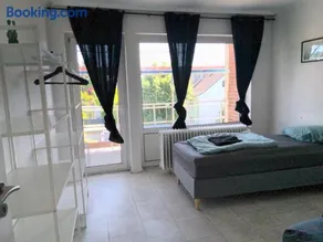Schöne Monteurwohnung Ferienwohnung Langenfeld - Image 2