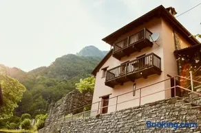 Wild Valley Tiny Escape - Image 1