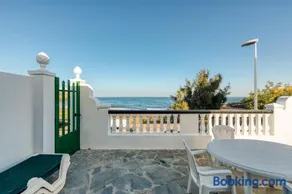 First Line of The Beach La Garita - Image 1