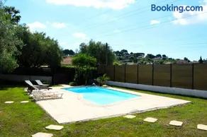 Villa 5 suites et piscine à Mougins - Image 4