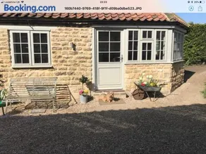 Annex Fishers Yard - Image 3