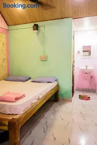 Myna beach stay - Image 3